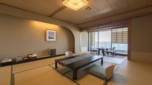 【3〜5階、和室10畳】日本海を一望！ジャグジーバス付客室